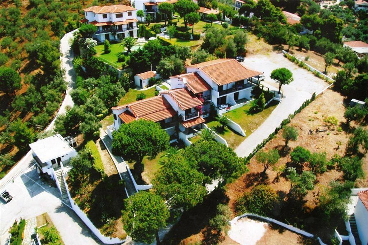 أغيا باراسكيفي Villa Anna Maria المظهر الخارجي الصورة